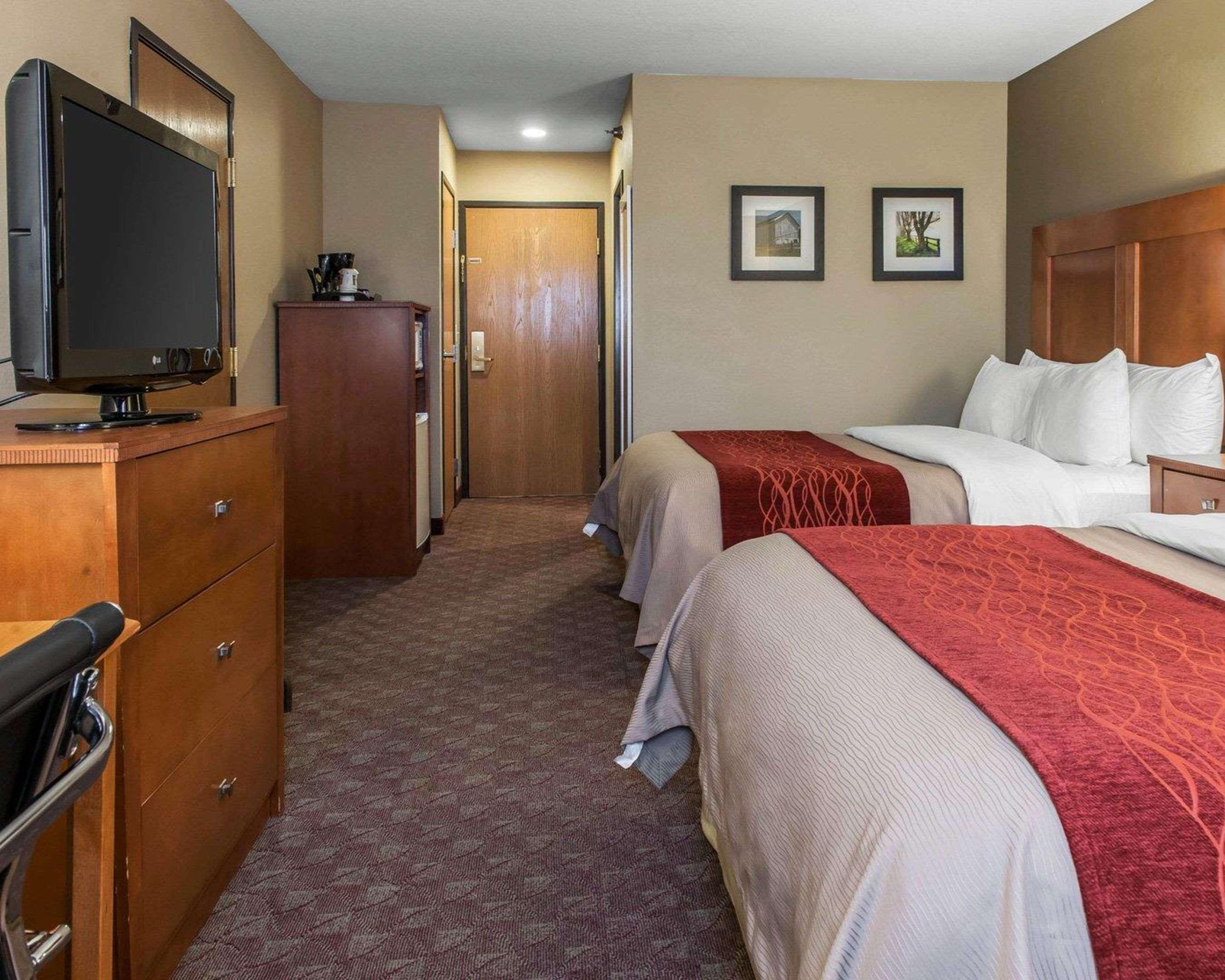 Comfort Inn & Suites Napoleon Buitenkant foto