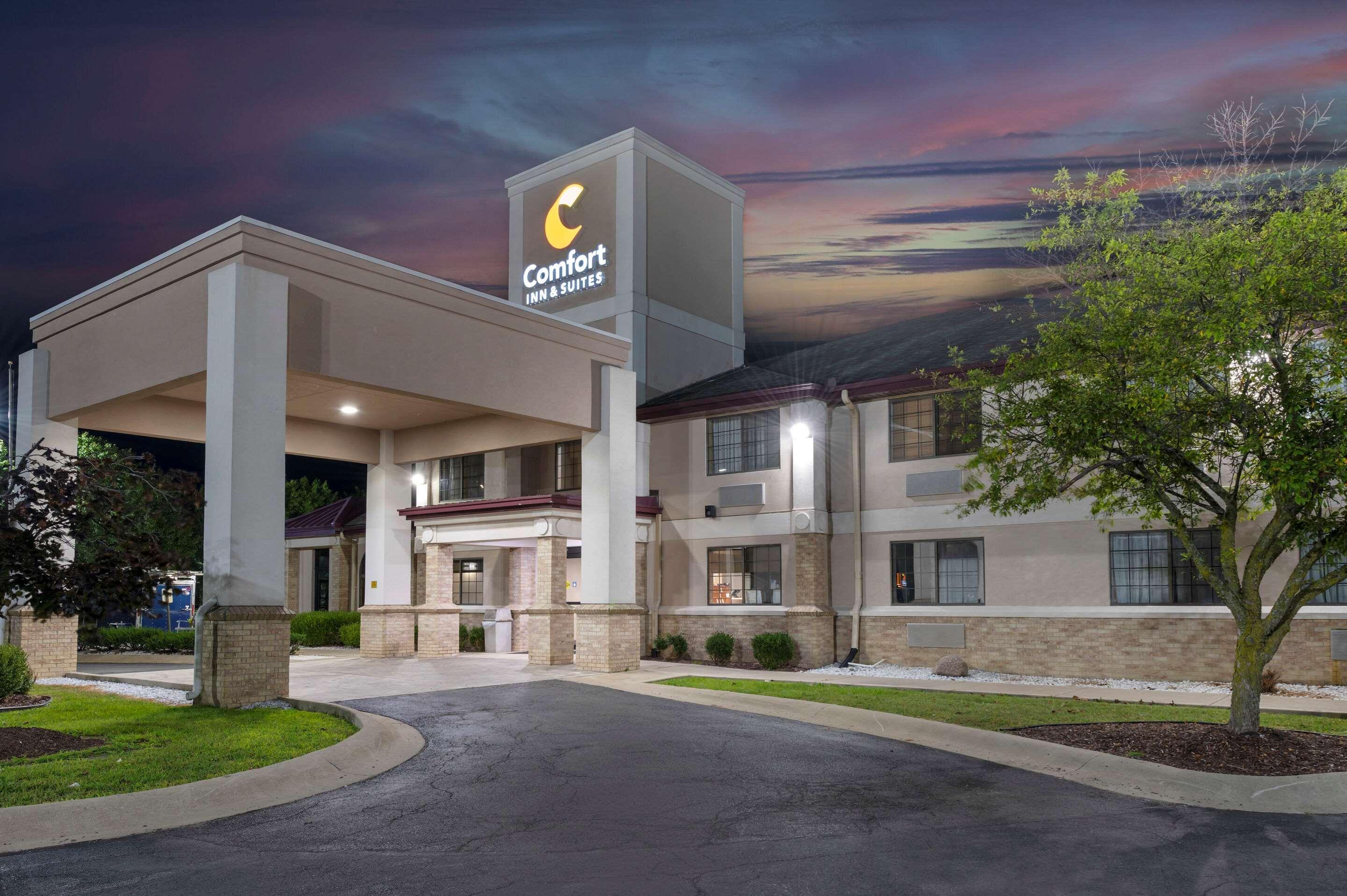 Comfort Inn & Suites Napoleon Buitenkant foto