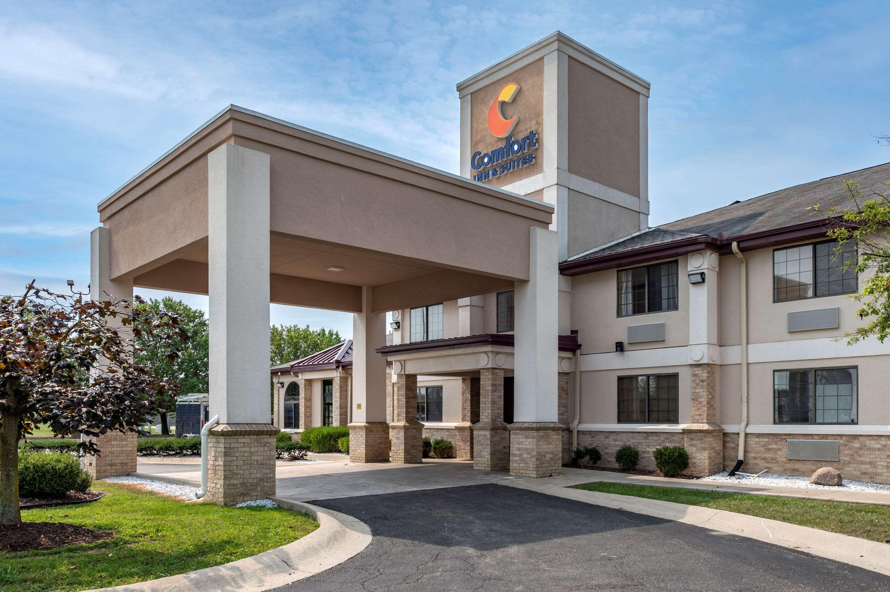 Comfort Inn & Suites Napoleon Buitenkant foto